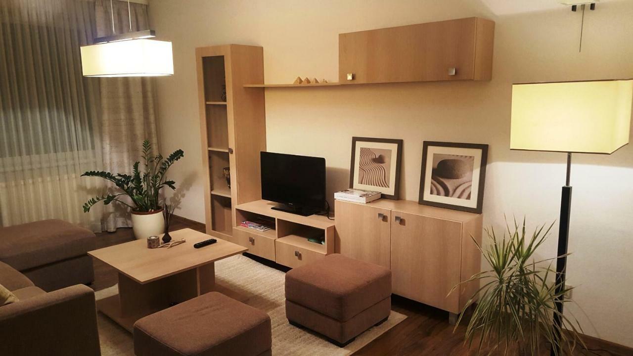Apartamentai Dainu Šiauliai Екстериор снимка